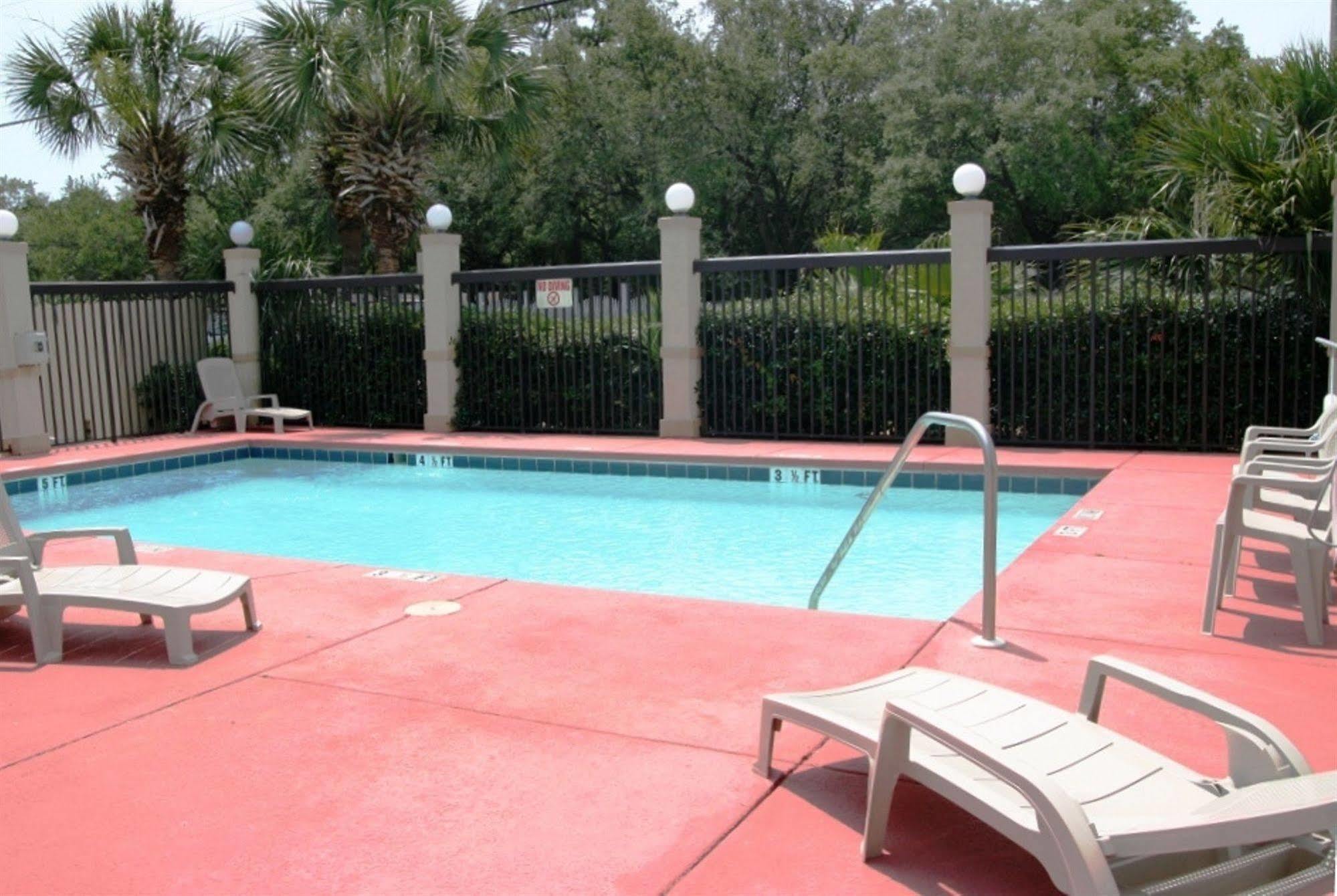Baymont By Wyndham Fort Walton Beach Mary Esther Buitenkant foto